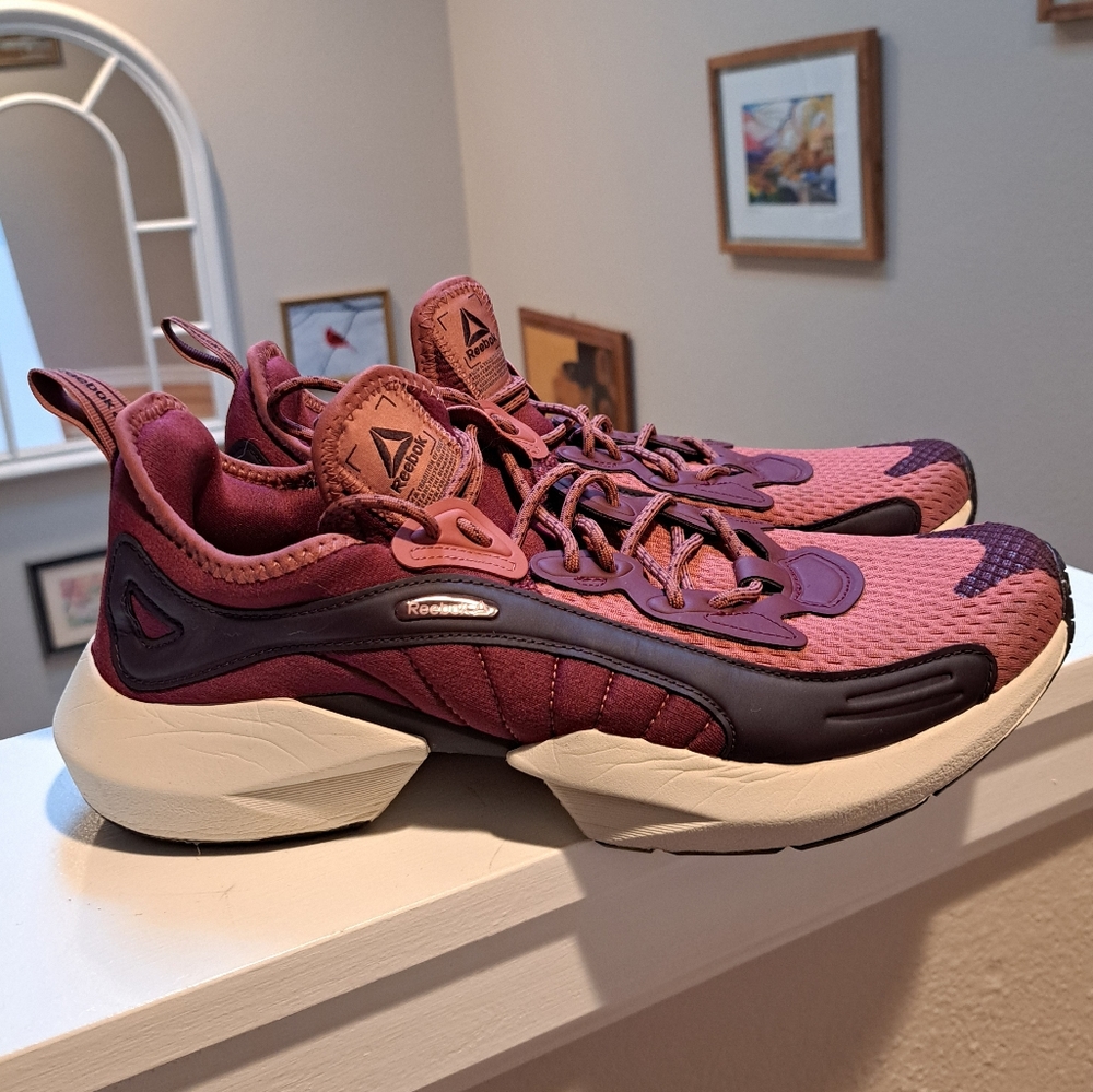 Women's Reebok Sole Fury 00' Athletic Shoes 11 Rose Dust